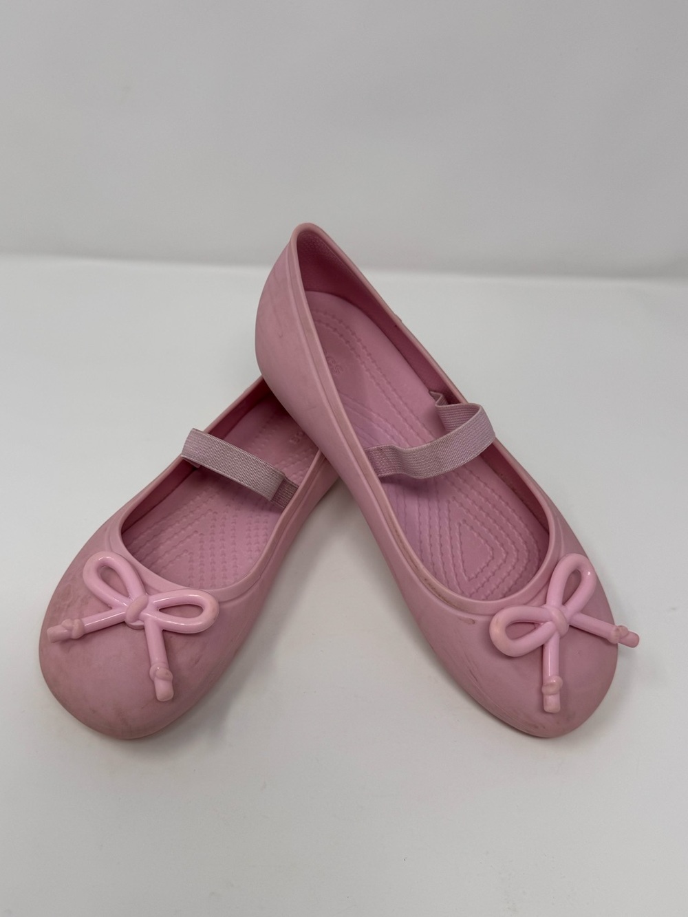 Little Girls Crocs Ballet Flats, Sz J1, pink bow elastic slip on dance shoe clog